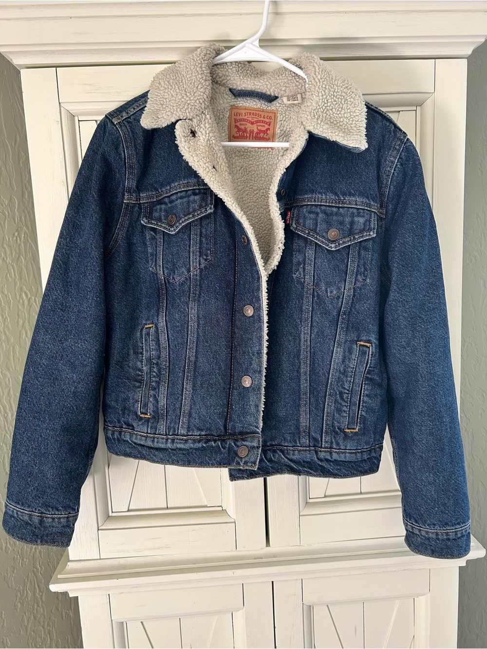 Levi's Cream Sherpa-Lined Blue Denim Jacket Fits women Small